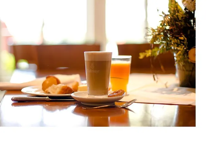 希尔朗格维尔德酒店 酒店 *